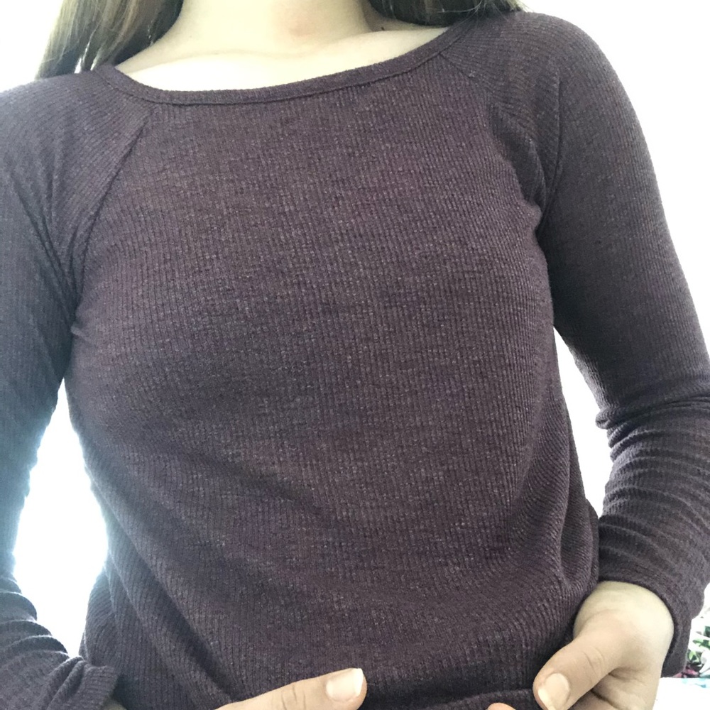 💖 2/$10 Maroon Long Sleeve Ribbed Top